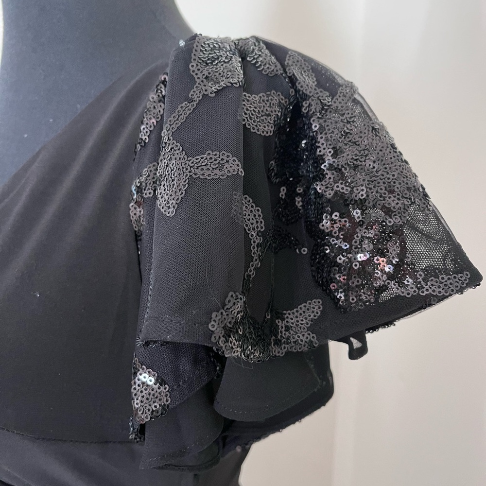 Lauren Ralph Lauren, black evening gown with sequined short sleeves, size 4